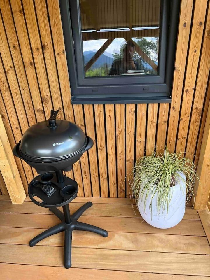 Domcek Pod Vezami S Virivkou A Grilom, Pri Termalnom Kupalisku Apartment Liptovsky Jan Bagian luar foto